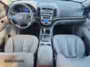 2007 Hyundai Santa Fe SE z VIN 5NMSH13E77H128423, wystawiony jako Copart lot #82700565 z przebiegiem 219 545 mil mil oraz Czysty tytuł • Clean title. Historia ofert i sprzedaży dostępna na DreamBid. Obrazek 8.