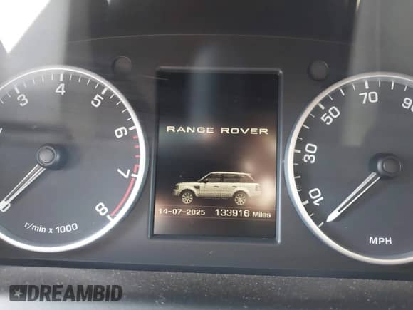 2013 Land Rover Range Rover Sport HSE Lux z VIN SALSK2D4XDA785891, wystawiony jako IAAI lot #42717252 z przebiegiem 133 916 mil mil oraz . Historia ofert i sprzedaży dostępna na DreamBid. Obrazek 15.