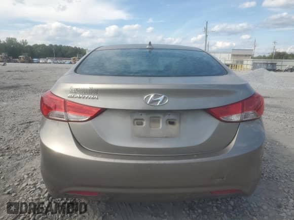 2013 Hyundai Elantra Limited z VIN 5NPDH4AE5DH389416, wystawiony jako Copart lot #81777665 z przebiegiem 162 163 mil mil oraz Szkoda całkowita • Salvage title. Historia ofert i sprzedaży dostępna na DreamBid. Obrazek 6.