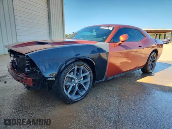 2023 Dodge Challenger SXT with VIN 2C3CDZAG5PH602467, listed as a Copart auction lot 84415575 with 43,848 mi miles and Clean title. Bid and sale history available at DreamBid. Image 1.