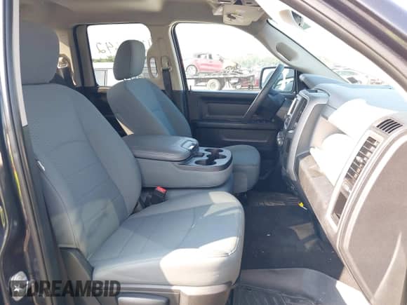 2018 Ram 1500 Tradesman с VIN 1C6RR7FT8JS198590, выставлен на аукционе IAAI как лот 42712642 с пробегом 75 284 миль миль и . История ставок и продаж доступна на DreamBid. Изображение 5.