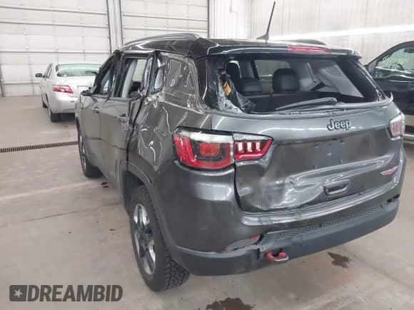 2018 Jeep Compass Trailhawk with VIN 3C4NJDDB5JT419357, listed as a IAAI auction lot 42963355 with 124,314 mi miles and . Bid and sale history available at DreamBid. Image 3.