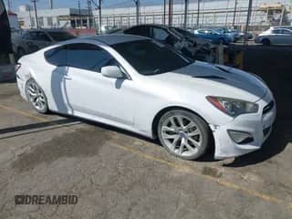 2014 Hyundai Genesis Coupe 2.0T с VIN KMHHT6KD7EU114120, выставлен на аукционе IAAI как лот 43400811 с пробегом 129 627 миль миль и . История ставок и продаж доступна на DreamBid. Изображение 1.