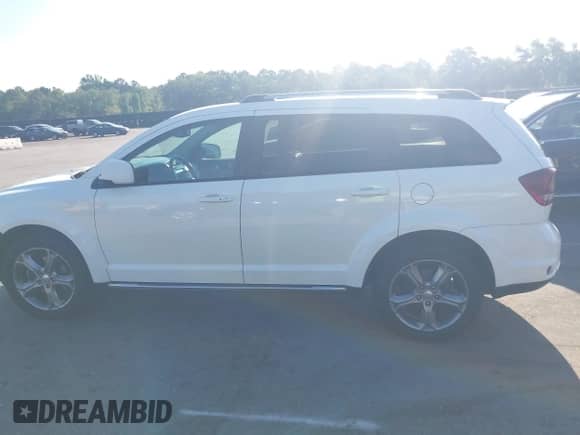 2017 Dodge Journey Crossroad Plus с VIN 3C4PDCGG9HT572237, выставлен на аукционе IAAI как лот 42825833 с пробегом 125 693 миль миль и . История ставок и продаж доступна на DreamBid. Изображение 15.