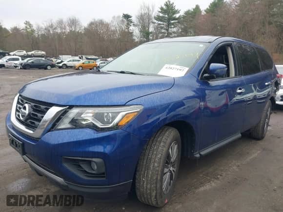 2019 Nissan Pathfinder SV with VIN 5N1DR2MMXKC585246, listed as a IAAI auction lot 42027197 with 124,181 mi miles and . Bid and sale history available at DreamBid. Image 2.