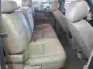 2011 Chevrolet Silverado 2500HD LTZ z VIN 1GC1KYC86BF118911, wystawiony jako Copart lot #70303565 z przebiegiem 246 262 mil mil oraz Szkoda całkowita • Salvage title. Historia ofert i sprzedaży dostępna na DreamBid. Obrazek 10.