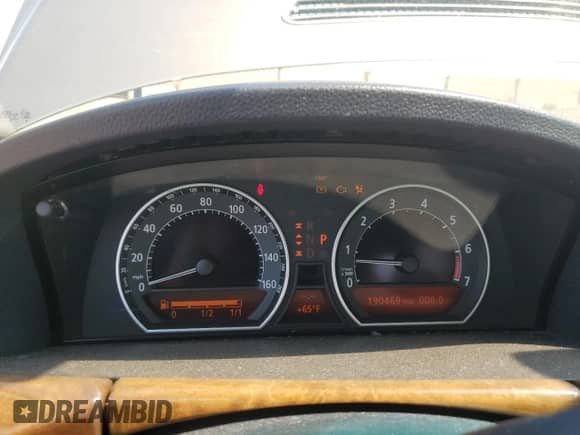 2002 BMW 7 Series 745i with VIN WBAGL634X2DP59674, listed as a Copart auction lot 69068845 with 190,469 mi miles and Salvage title. Bid and sale history available at DreamBid. Image 9.