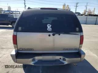 2000 Chevrolet Blazer LS с VIN 1GNCS13W3YK125255, выставлен на аукционе Copart как лот 67570164 с пробегом 188 315 миль миль и Списание • Salvage title. История ставок и продаж доступна на DreamBid. Изображение 6.