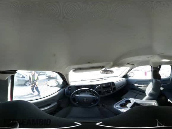 2011 Chevrolet Silverado 1500 Work Truck с VIN 1GCRKPE31BZ451787, выставлен на аукционе IAAI как лот 43498785 с пробегом 198 331 миль миль и . История ставок и продаж доступна на DreamBid. Изображение 19.