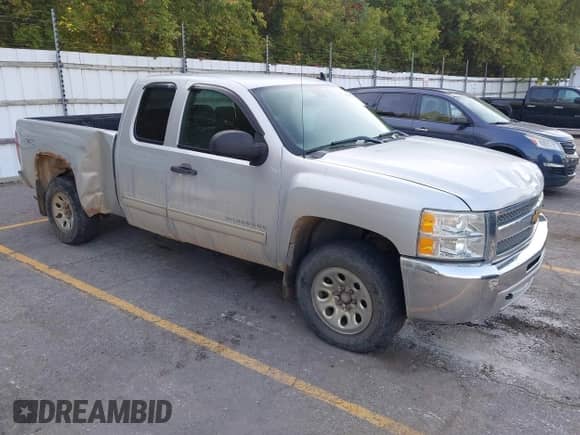 2012 Chevrolet Silverado 1500 LS с VIN 1GCRKREA2CZ157388, выставлен на аукционе IAAI как лот 43257817 с пробегом 201 420 миль миль и . История ставок и продаж доступна на DreamBid. Изображение 1.