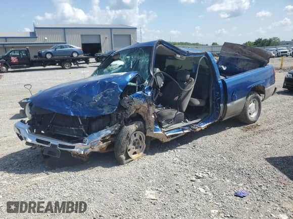 2003 GMC Sierra 1500 SLE with VIN 2GTEC19T031218786, listed as a Copart auction lot 61959785 with Not provided miles and Salvage title. Bid and sale history available at DreamBid. Image 1.