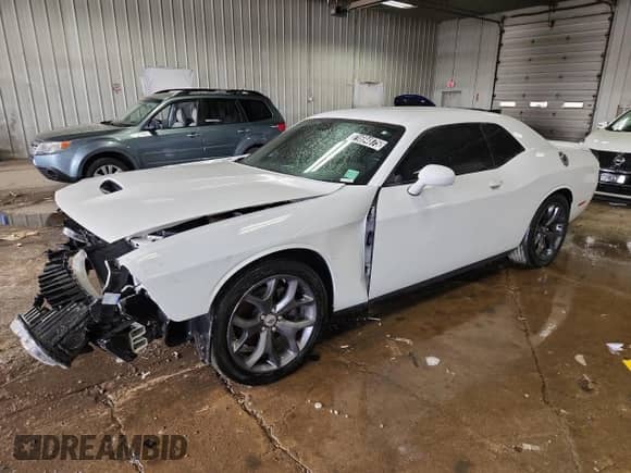 2019 Dodge Challenger GT with VIN 2C3CDZJG8KH596544, listed as a Copart auction lot 71694875 with 129,129 mi miles and Clean title. Bid and sale history available at DreamBid. Image 1.