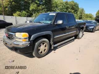 2005 GMC Sierra 1500 SLE z VIN 2GTEK13T851244034, wystawiony jako Copart lot #81592455 z przebiegiem 283 796 mil mil oraz Czysty tytuł • Clean title. Historia ofert i sprzedaży dostępna na DreamBid. Obrazek 1.