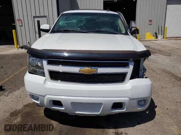 2008 Chevrolet Tahoe 3LT с VIN 1GNFK13058J141701, выставлен на аукционе Copart как лот 62122155 с пробегом 177 181 миль миль и Списание • Salvage title. История ставок и продаж доступна на DreamBid. Изображение 5.