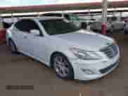 2013 Hyundai Genesis 3.8L z VIN KMHGC4DD9DU250924, wystawiony jako IAAI lot #43272385 z przebiegiem 155 693 mil mil oraz . Historia ofert i sprzedaży dostępna na DreamBid. Obrazek 1.
