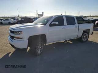 2016 Chevrolet Silverado 1500 Work Truck z VIN 3GCUKNEC6GG316973, wystawiony jako Copart lot #82543325 z przebiegiem 94 929 mil mil oraz Szkoda całkowita • Salvage title. Historia ofert i sprzedaży dostępna na DreamBid. Obrazek 1.