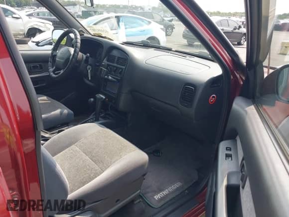 1997 Nissan Pathfinder XE with VIN JN8AR05Y9VW143756, listed as a IAAI auction lot 42409397 with 89,911 mi miles and . Bid and sale history available at DreamBid. Image 5.