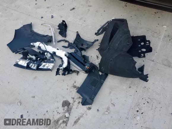 2026 Honda HR-V LX with VIN 3CZRZ1H36TM706418, listed as a Copart auction lot 80253215 with 3,963 mi miles and Salvage title. Bid and sale history available at DreamBid. Image 12.