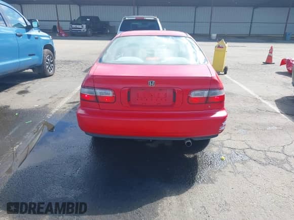 1994 Honda Civic with VIN 2HGEJ1126RH550161, listed as a IAAI auction lot 41924031 with 139,547 mi miles and . Bid and sale history available at DreamBid. Image 16.