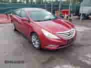 2013 Hyundai Sonata Limited with VIN 5NPEC4AC3DH727770, listed as a IAAI auction lot 42879779 with 113,432 mi miles and . Bid and sale history available at DreamBid. Image 1.