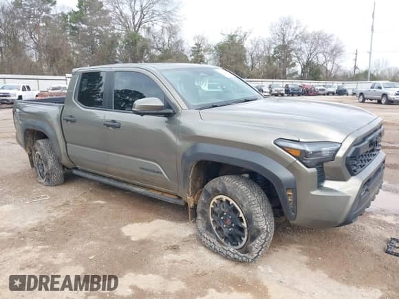 2024 Toyota Tacoma SR5 with VIN 3TMLB5JN2RM044896, listed as a IAAI auction lot 41575173 with 4,293 mi miles and . Bid and sale history available at DreamBid. Image 1.