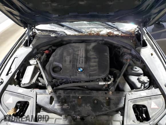 2015 BMW 5 Series 535d xDrive z VIN WBAFV3C55FD686510, wystawiony jako Copart lot #51404955 z przebiegiem 160 341 mil mil oraz Szkoda całkowita • Salvage title. Historia ofert i sprzedaży dostępna na DreamBid. Obrazek 11.