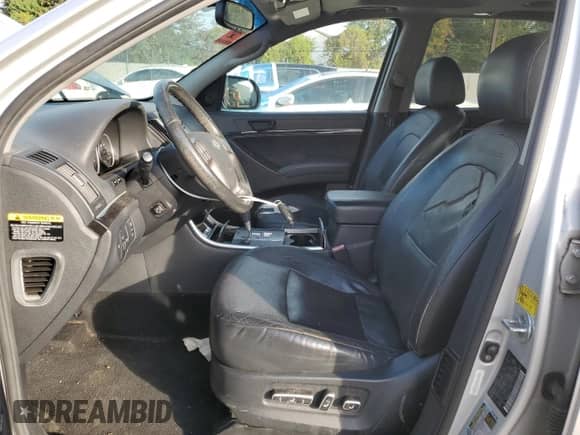 2010 Hyundai Veracruz Limited с VIN KM8NUDCC3AU128388, выставлен на аукционе Copart как лот 84462985 с пробегом 140 426 миль миль и Чистый • Clean title. История ставок и продаж доступна на DreamBid. Изображение 7.