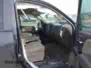 2015 Chevrolet Silverado 1500 LT z VIN 3GCPCRECXFG131888, wystawiony jako IAAI lot #43143710 z przebiegiem 182 495 mil mil oraz . Historia ofert i sprzedaży dostępna na DreamBid. Obrazek 5.