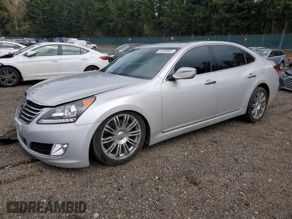 2015 Hyundai Equus Ultimate with VIN KMHGH4JH7FU097861, listed as a Copart auction lot 52369885 with 21,008 mi miles and Salvage title. Bid and sale history available at DreamBid. Image 1.