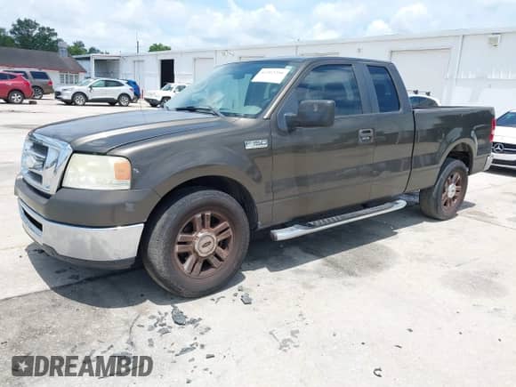 2008 Ford F-150 XL with VIN 1FTPX12V88FA77720, listed as a IAAI auction lot 42362251 with 259,870 mi miles and . Bid and sale history available at DreamBid. Image 17.