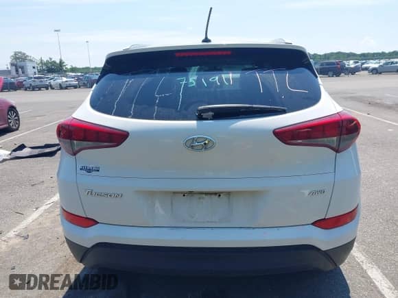 2016 Hyundai Tucson SE с VIN KM8J3CA43GU175873, выставлен на аукционе IAAI как лот 42645156 с пробегом 182 277 миль миль и . История ставок и продаж доступна на DreamBid. Изображение 16.