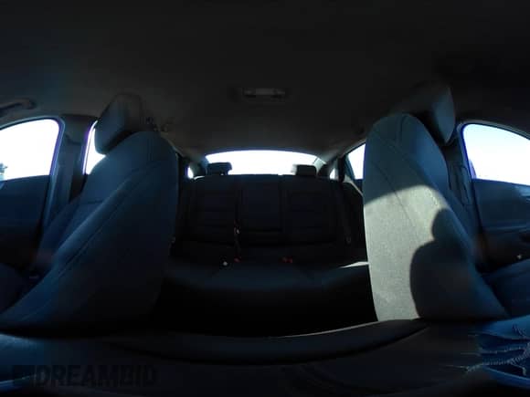 2018 Chevrolet Malibu LT с VIN 1G1ZD5ST8JF235320, выставлен на аукционе IAAI как лот 43482165 с пробегом 69 975 миль миль и . История ставок и продаж доступна на DreamBid. Изображение 19.