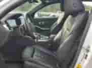 2021 BMW 3 Series 330e xDrive z VIN 3MW5P9J07M8B90988, wystawiony jako Copart lot #50895005 z przebiegiem 35 825 mil mil oraz Szkoda całkowita • Salvage title. Historia ofert i sprzedaży dostępna na DreamBid. Obrazek 7.