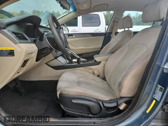 2016 Hyundai Sonata SE с VIN 5NPE24AF1GH282379, выставлен на аукционе Copart как лот 84231745 с пробегом 125 615 миль миль и Списание • Salvage title. История ставок и продаж доступна на DreamBid. Изображение 7.