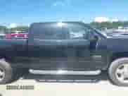 2016 Chevrolet Silverado 2500HD LT z VIN 1GC1KVEG9GF296399, wystawiony jako IAAI lot #42742189 z przebiegiem 127 470 mil mil oraz . Historia ofert i sprzedaży dostępna na DreamBid. Obrazek 13.