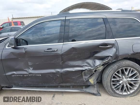 2018 Jeep Grand Cherokee Summit с VIN 1C4RJFJT2JC280973, выставлен на аукционе IAAI как лот 42083926 с пробегом 82 189 миль миль и . История ставок и продаж доступна на DreamBid. Изображение 14.