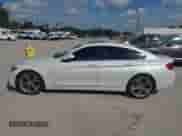 2019 BMW 4 Series 430i z VIN WBA4J1C5XKBM17254, wystawiony jako IAAI lot #43119456 z przebiegiem 41 914 mil mil oraz . Historia ofert i sprzedaży dostępna na DreamBid. Obrazek 13.