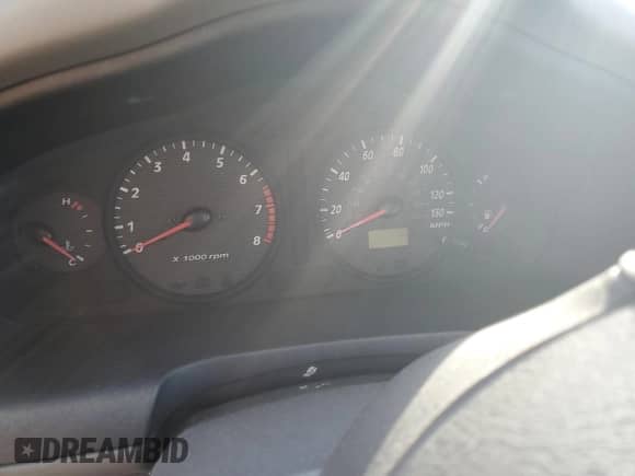 2003 Hyundai Santa Fe с VIN KM8SB12B13U405056, выставлен на аукционе Copart как лот 73671484 с пробегом Не указан миль и Списание • Salvage title. История ставок и продаж доступна на DreamBid. Изображение 9.