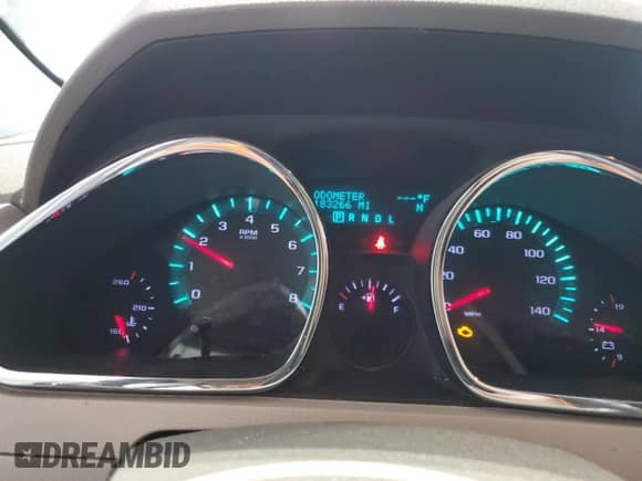 2011 Chevrolet Traverse 2LT z VIN 1GNKRJED2BJ410139, wystawiony jako Copart lot #85879085 z przebiegiem 183 266 mil mil oraz Szkoda całkowita • Salvage title. Historia ofert i sprzedaży dostępna na DreamBid. Obrazek 9.