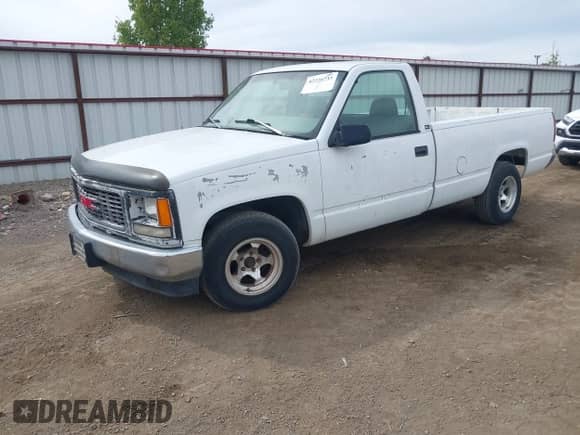 1996 GMC Sierra 1500 с VIN 1GTEC14M2TE538089, выставлен на аукционе IAAI как лот 42224733 с пробегом 257 305 миль миль и . История ставок и продаж доступна на DreamBid. Изображение 2.