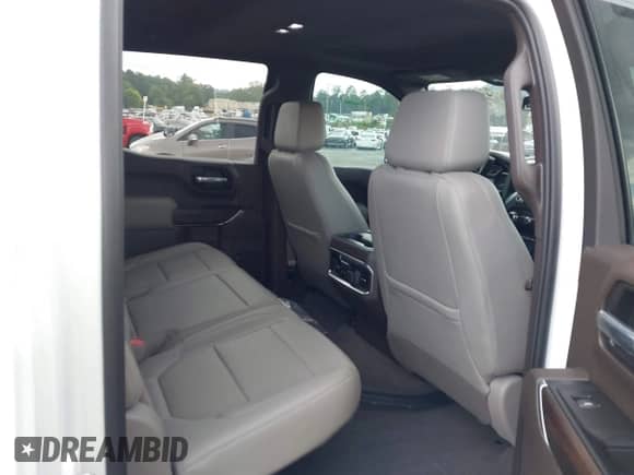 2020 GMC Sierra 1500 SLT с VIN 3GTU9DEDXLG343649, выставлен на аукционе IAAI как лот 43272304 с пробегом 126 335 миль миль и . История ставок и продаж доступна на DreamBid. Изображение 8.