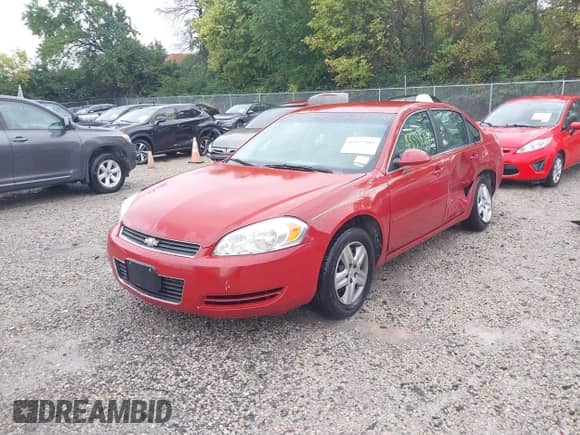 2008 Chevrolet Impala LS с VIN 2G1WB58K089277930, выставлен на аукционе IAAI как лот 43357203 с пробегом 207 527 миль миль и . История ставок и продаж доступна на DreamBid. Изображение 17.