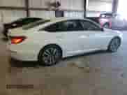 2018 Honda Accord with VIN 1HGCV3F16JA004017, listed as a Copart auction lot 84578225 with 27,749 mi miles and Salvage title. Bid and sale history available at DreamBid. Image 3.