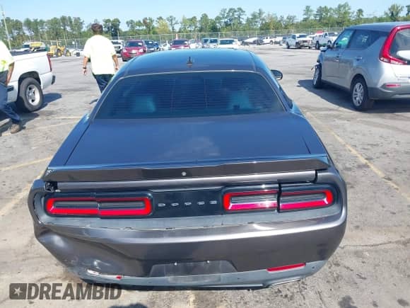 2015 Dodge Challenger SXT Plus с VIN 2C3CDZBG2FH869532, выставлен на аукционе IAAI как лот 43410864 с пробегом 151 507 миль миль и . История ставок и продаж доступна на DreamBid. Изображение 16.