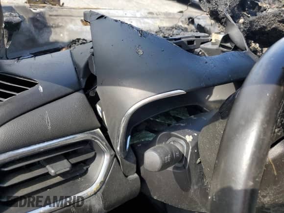 2018 Chevrolet Equinox LT с VIN 2GNAXJEV3J6150534, выставлен на аукционе Copart как лот 67998215 с пробегом Не указан миль и Списание • Salvage title. История ставок и продаж доступна на DreamBid. Изображение 9.