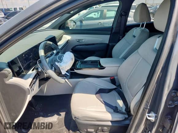 2025 Hyundai Tucson Limited with VIN 5NMJE3DE3SH518748, listed as a Copart auction lot 67836905 with 4,353 mi miles and Salvage title. Bid and sale history available at DreamBid. Image 7.