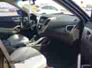 2012 Hyundai Veloster w/Black Int с VIN KMHTC6AD0CU056828, выставлен на аукционе IAAI как лот 42611623 с пробегом 136 242 миль миль и . История ставок и продаж доступна на DreamBid. Изображение 5.