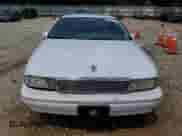 1993 Chevrolet Caprice Classic с VIN 1G1BL53E4PW140914, выставлен на аукционе Copart как лот 69377335 с пробегом 150 350 миль миль и Списание • Salvage title. История ставок и продаж доступна на DreamBid. Изображение 5.