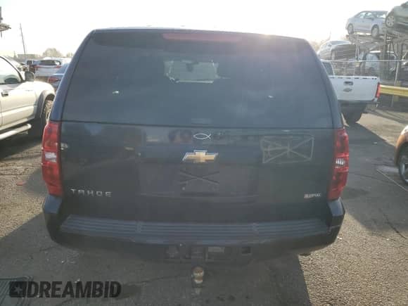 2007 Chevrolet Tahoe LS with VIN 1GNFK13037J321645, listed as a Copart auction lot 48508535 with 255,650 mi miles and Non repairable. Bid and sale history available at DreamBid. Image 6.