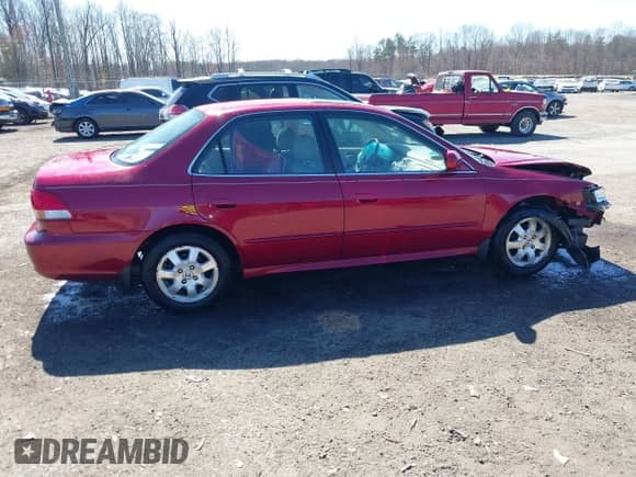 2001 Honda Accord EX с VIN 1HGCG66841A052284, выставлен на аукционе IAAI как лот 41817245 с пробегом 112 488 миль миль и . История ставок и продаж доступна на DreamBid. Изображение 14.